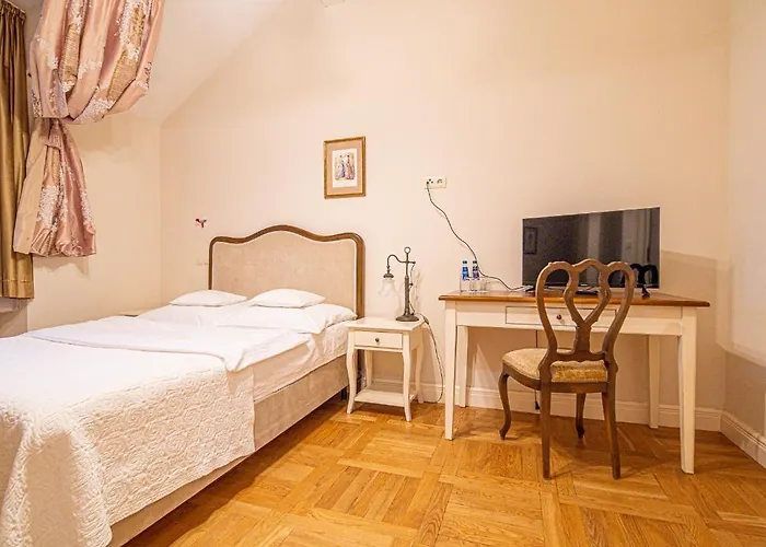 Pałac Zdunowo Hotel apartamentowy Załuski